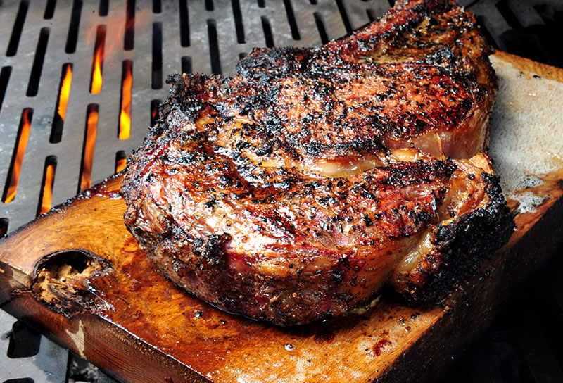 double-oaked-steak-on-grill.jpg