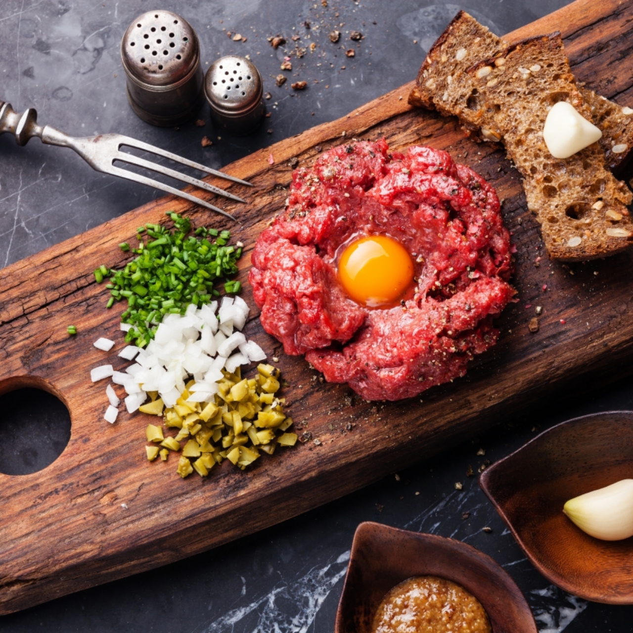 Такое не жарят: 10 блюд из сырого мяса | Рестораны | Time Out