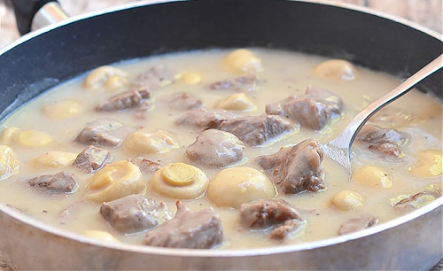 Картошка под сливочным соусом в духовке, рецепт с фото — горыныч45.рф